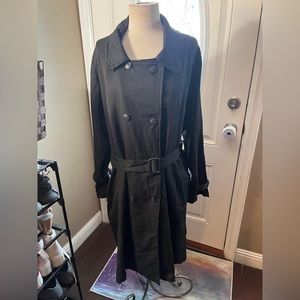 XL BLACK TRENCH COAT